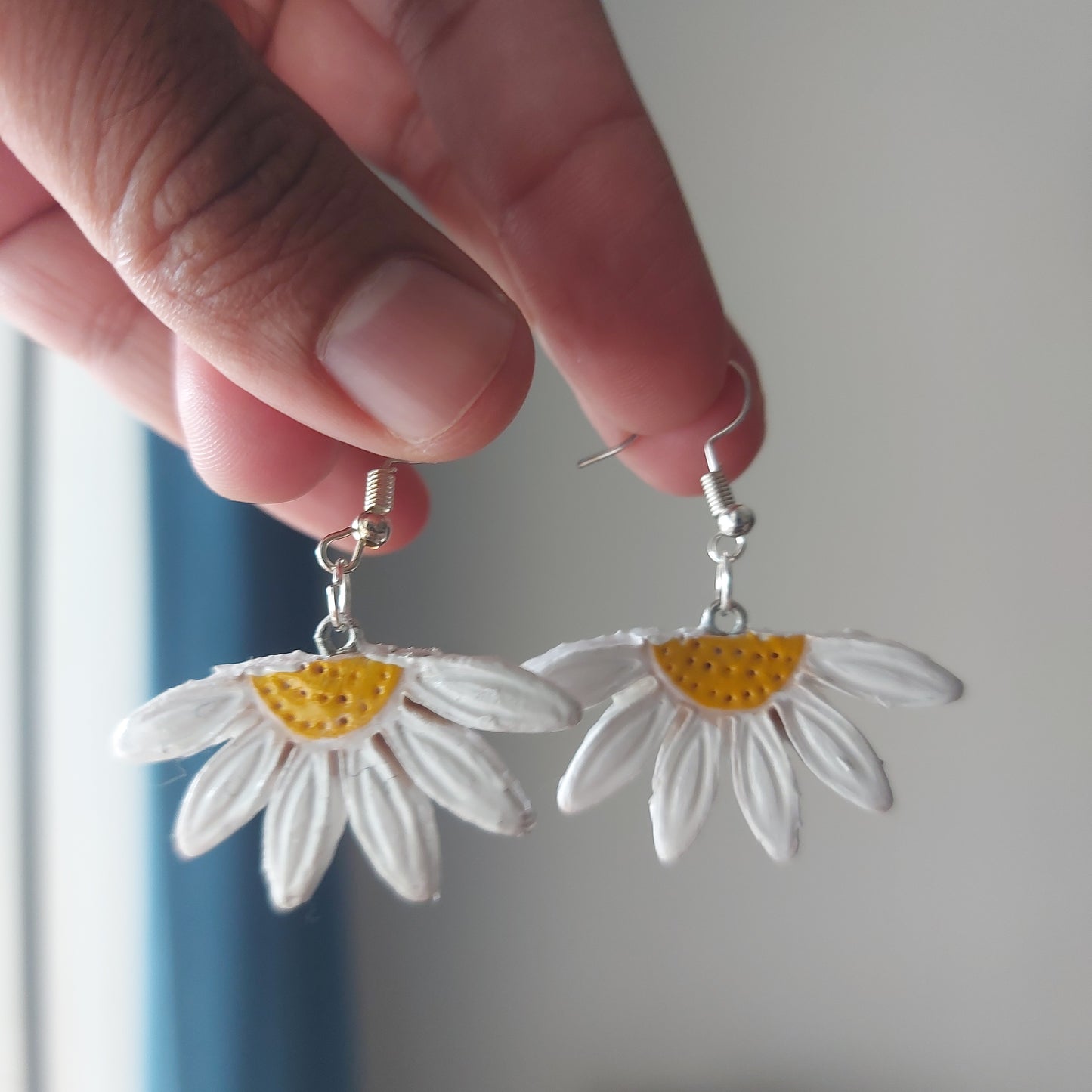 Daisy Bloom Earrings